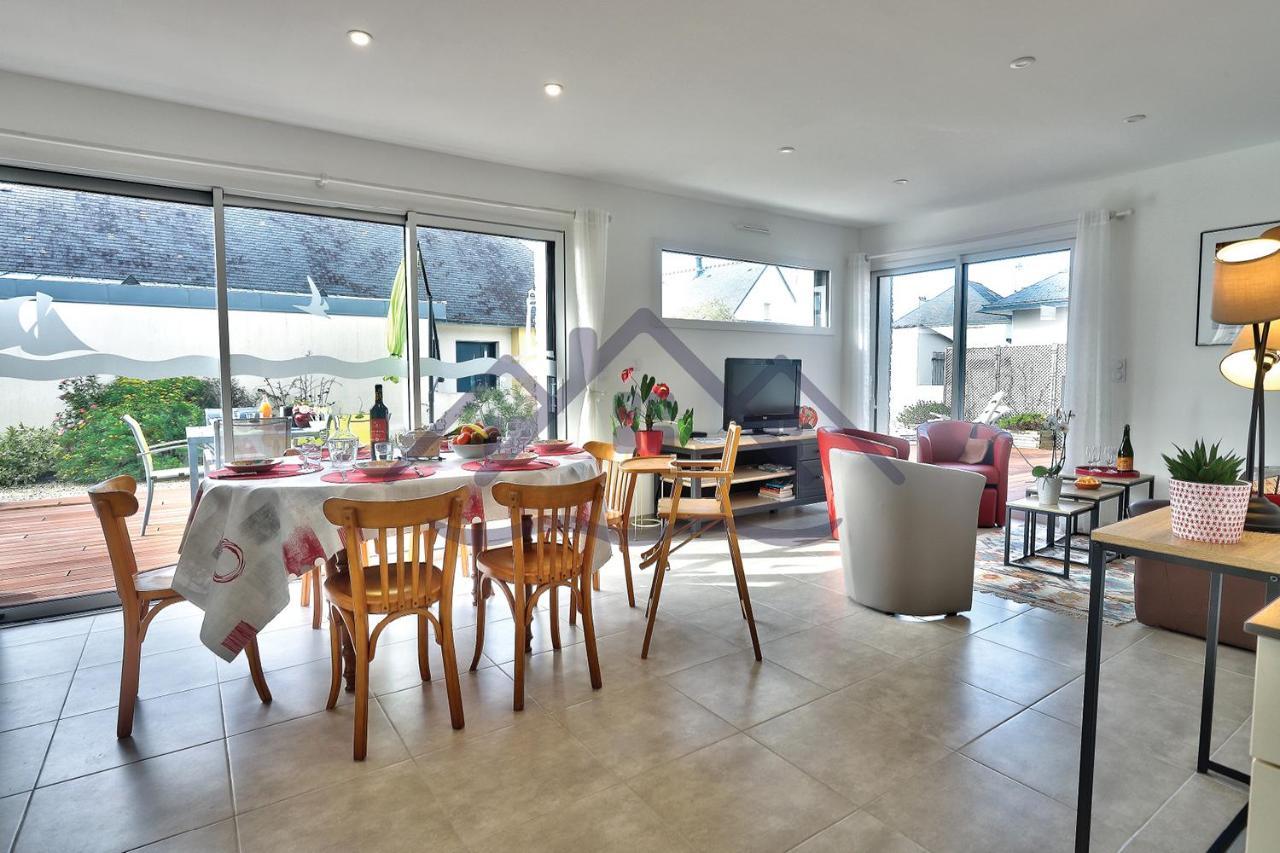 Ty Gwennili: Beachside With Private Garden And Wi-fi Holiday home *